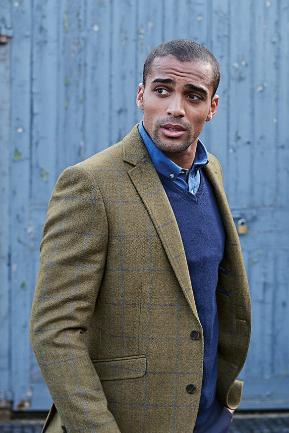 https://www.suitsmen.co.uk/suit-images/full-size/breedon-tweed-jacket-1.jpg