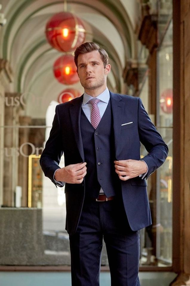 Darwin Classic Fit Suit Jacket, in Charcoal With A 46 Chest Size And Short Chest Fit